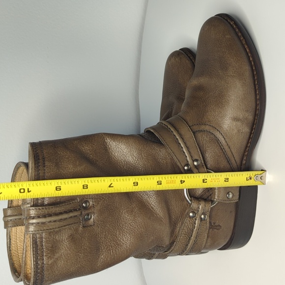 FRYE Women's Size 8 Maxine Trapunto Shortie Boots Grey/Taupe Harness Boot EUC - Picture 10 of 14